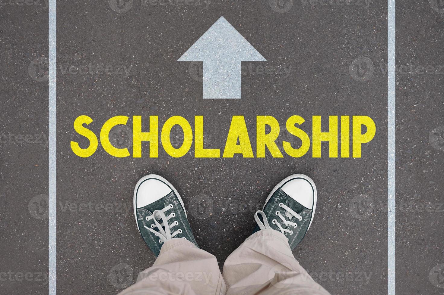 Read more about the article 8 Important Things to know before You Apply For Scholarships Online For Free